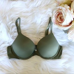 Victoria’s Secret Bra